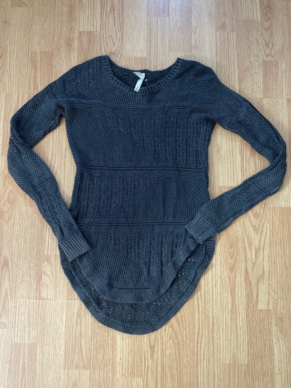 RVCA Women’s Charcoal Gray Cotton Fitted Knit High Low Sweater Top Size Small